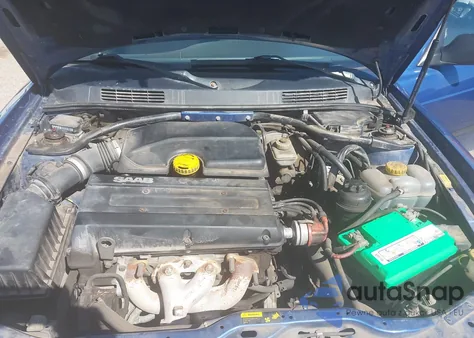 1998 Saab 900 S z USA, uszkodzony, nr VIN YS3DD55B7W2015355